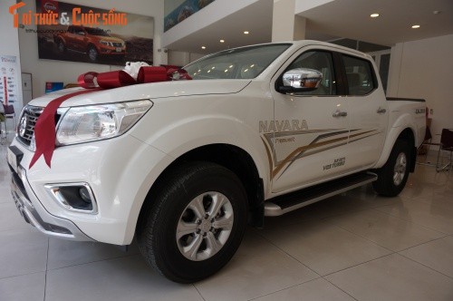 Ban tai Nissan Navara &quot;doi gia&quot; them 20 trieu tai Viet Nam-Hinh-7